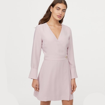 E-Comm: Boss Looks for the Office